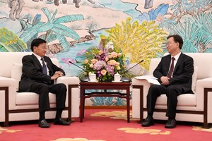 ເລຂາທິການໃຫຍ່ປະທານປະເທດ ແຫ່ງ ສປປ ລາວ ຕ້ອນຮັບການເຂົ້າຢ້ຽມຂໍ່ານັບຂອງ ເລຂາພັກແຂວງຢຸນນານ