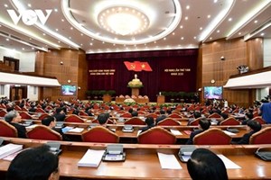 ປິດກອງປະຊຸມຄັ້ງທີ 8 ຄະນະບໍລິຫານງານສູນກາງພັກຊຸດທີ XIII