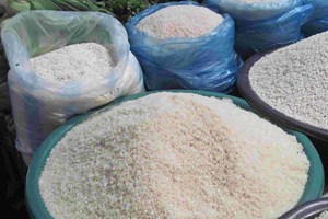 ວຽກອຸດສະຫະກໍາ - ການຄ້າ ປີ 2023 ມີທ່ວງທ່າດີຂຶ້ນ