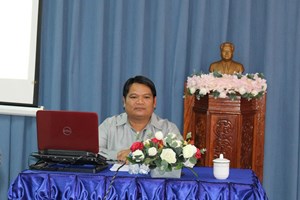 ພັກ ປປລ ແມ່ນພັກຂອງຊົນຊັ້ນກໍາມະກອນ ແລະ ຊາວຜູ້ອອກແຮງງານລາວຜູ້ຮັກຊາດ 