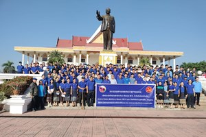 ອອກແຮງງານອະນາໄມຫໍພິພິທະພັນແລະເຂດອະນຸສອນສະຖານປະທານໄກສອນ ພົມວິຫານ