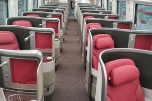 ລົດໄຟ EMU ຂະບວນໃໝ່ ມາຮອດ ສປປ ລາວ