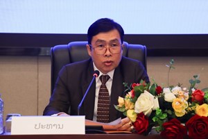 ຫສພ ເປີດບັ້ນແຂ່ງຂັນຮັກຊາດ ແລະ ພັດທະນາ