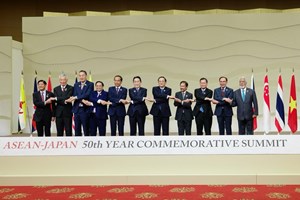 ພະນະທ່ານ ສອນໄຊ ສີພັນດອນ ນາຍົກລັດຖະມົນຕີ ແຫ່ງ ສປປ ລາວ ເຂົ້າຮ່ວມກອງປະຊຸມສຸດຍອດສະເຫຼີມສະຫຼອງການພົວພັນຮ່ວມມືອາຊຽນ-ຍີ່ປຸ່ນ ຄົບຮອບ 50 ປີ