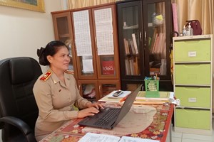 ຄູເປັນຜູ້ຫຼໍ່ຫຼອມໃຫ້ຄົນມີຄວາມຮູ້ ປະເທດຊາດຈຶ່ງໄດ້ຮັບການພັດທະນາ