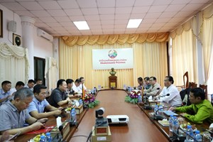 ເຈົ້າແຂວງຄໍາມ່ວນ ຕ້ອນຮັບປະທານຄະນະກໍາມະການຄຸ້ມຄອງທຶນຢູ່ວິສາຫະກິດຫວຽດນາມ