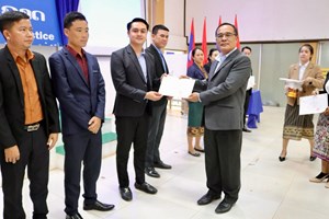 ກະຊວງຍຸຕິທໍາ ປິດຊຸດຝຶກອົບຮົມວຽກງານທະບຽນສານ