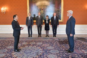 ທູດລາວ ຍື່ນສານຕາຕັ້ງຕໍ່ ປະທານາທິບໍດີ ແຫ່ງ ສາທາລະນະລັດ ເຊັກ