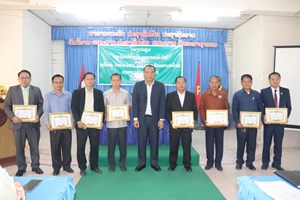 ກປ ຄໍາມ່ວນສະຫຼູບຂະບວນການແຂ່ງຂັນ-ຍ້ອງຍໍ “ຮັກຊາດ ແລະ ພັດທະນາ” 