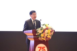 ໂຮມຊຸມນຸມ ສະຫຼອງວັນສ້າງຕັ້ງກອງທັບປະຊາຊົນລາວ ຄົບຮອບ 75 ປີ