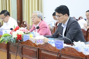 ສພຂ ແລະ ອົງການປົກຄອງແຂວງອຸດົມໄຊ ສ່ອງແສງວຽກງານຊຶ່ງກັນ ແລະ ກັນ