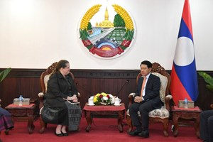 ທ່ານ ສະເຫຼີມໄຊ ກົມມະສິດຕ້ອນຮັບທູດ ສອາເມຣິກາ ປະຈຳ ສປປ ລາວ  