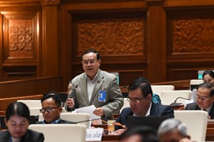 ສສຊ ສະເໜີ ລັດຖະບານວາງມາດຕະການເຂັ້ມງວດຕໍ່ການບໍລິການດ່ານທ່າບົກ 