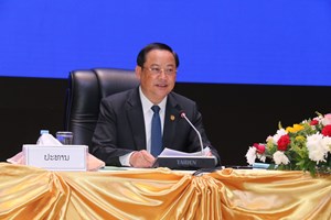 ນາຍົກເນັ້ນຫຼາຍບັນຫາໃຫ້ຂະແໜງ ຍທຂ ສືບຕໍ່ເອົາໃຈໃສ່ວຽກງານໃຫ້ມີການຫັນປ່ຽນຢ່າງຮອບດ້ານ