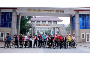 ເປີດການທ່ອງທ່ຽວດ້ວຍລົດຖີບ ລະຫວ່າງ ຫວຽດນາມ - ຈີນ