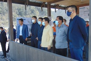 ຮອງນາຍົກລັດຖະມົນຕີ ຢ້ຽມຢາມບໍລິສັດພະລັງງານໄຟຟ້າເຊກອງ ຈໍາກັດ