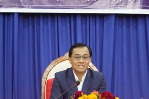 ເຈົ້າແຂວງເຊກອງ ເນັ້ນໃຫ້ຂະແໜງສຶກສາ ສ້າງຄູດີເດັ່ນ, ຄູປະສົບການ ໃຫ້ຫຼາຍຂຶ້ນ