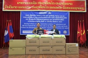 ແຂວງຊຸງຊອງນຳໂດ ສເກົາຫຼີ ມອບລົດຮັບ-ສົ່ງຄົນເຈັບ17 ຄັນໃຫ້ສປປ ລາວ