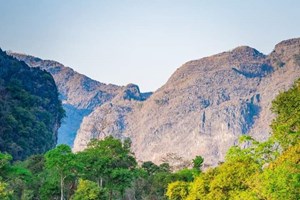 ທ່າຝຣັ່ງວັງສີຄາມ ເປັນສະຖານທີ່ຍອດນິຍົມອີກແຫ່ງໜຶ່ງຂອງແຂວງຄຳມ່ວນ