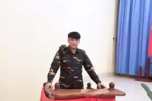 ກອງທັບແມ່ນກຳລັງຫຼັກແຫຼ່ງຂອງປະຊາຊົນ