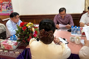 ສະມາຊິກສະພາປະຊາຊົນແຂວງໄຊຍະບູລີ ເຄື່ອນໄຫວວຽກງານຢູ່ເມືອງພຽງ