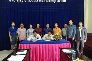 ເຊັນສັນຍາໂຄງການສົ່ງເສີມປູກໝາກນໍ້າມັນເຄືອຢູ່ເມືອງຫຼວງນໍ້າທາ 