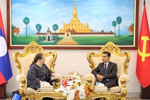 ຫົວໜ້າ ອອປສຕ້ອນຮັບ ທູດສະຫະລັດອາເມຣິກາ ປະຈໍາລາວ ຄົນໃໝ່