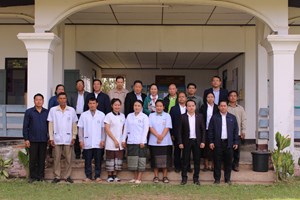 ຜູ້ແທນກອງປະຊຸມສຳມະນາລະດັບຊາດ ໄປທັດສະນະຢູ່ເມືອງໂຂງ