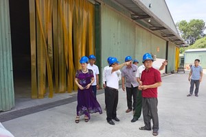 ໄຊຈໍາພອນ ຄຸ້ມຄອງວຽກງານອຸດສາຫະກໍາ ແລະ ການຄ້າ