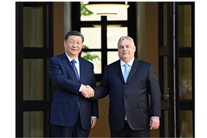 ທ່ານສີຈິ້ນຜິງພົບປະເຈລະຈາກັບນາຍົກລັດຖະມົນຕີຮົງກາລີ