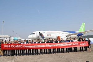 ບໍລິສັດ COMAC ນໍາສະເໜີເຮືອບິນ C919 ແລະ ARJ21 ຢູ່ ນວ