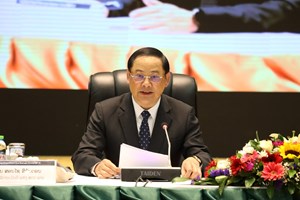 ຫາລື ປັບປຸງສະພາບແວດລ້ອມການດຳເນີນທຸລະກິດຢູ່ລາວ