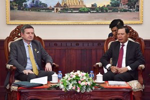 ທ່ານ ໂພໄຊ ໄຂຄຳພິທູນຕ້ອນຮັບ ຜູ້ຕາງໜ້າອົງການຝຣັງໂກໂຟນີສາກົນ ປະຈຳພາກພື້ນອາຊີ-ປາຊີຟິກ 