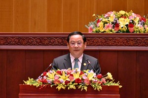 ນາຍົກ ຊີ້ເສດຖະກິດປະເທດຍັງສືບຕໍ່ຂະຫຍາຍຕົວ ແລະ ສາມາດປະຄັບປະຄອງບໍ່ໃຫ້ຕົກສູ່ວິກິດ