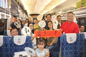 ກິດຈະກໍາ ງານຊຸມນຸມແຫ່ງວັດທະນະທໍາ ບົດກະວີສາລາຫຼານຖິງ