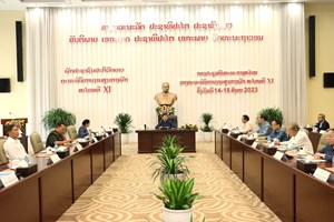 ກອງປະຊຸມຄົບຄະນະກາງສະໄໝຂອງຄະນະບໍລິຫານງານສູນກາງພັກ ສະໄໝທີ XI  ມີຄວາມໝາຍແນວໃດ?.