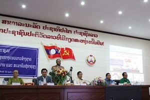 ສນ​ຊ ພົບ​ປະພະ​ນັກ​ງານ​ປະ​ຕິ​ວັດ​ອາ​ວຸ​ໂສ​ບຳ​ນານ ເນື່ອງໃນໂອກາດວັນປະກາດເອກະລາດ