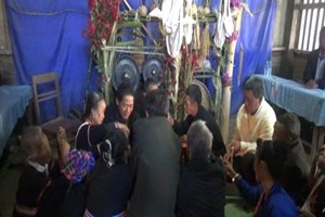 ຊົນເຜົ່າກຶມມຸ ເມືອງຫຼວງນໍ້າທາ ສະຫຼອງບຸນປົດປີ