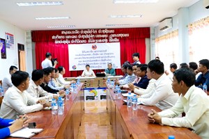 ມອບອຸປະກອນໄອທີໃຫ້ຂະແໜງການພາຍໃນນຳໃຊ້ເຂົ້າໃນວຽກງານຄຸ້ມຄອງພົນລະເມືອງ