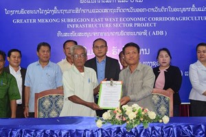 ມອບ-ຮັບ 6 ໂຄງການພັດທະນາພື້ນຖານໂຄງລ່າງກະສິກຳ ຢູ່ສາລະວັນ