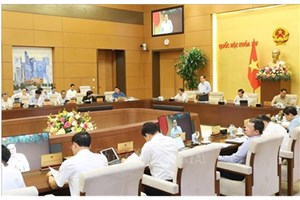 ກອງປະຊຸມຄັ້ງທີ 33 ຂອງຄະນະປະຈຳສະພາແຫ່ງຊາດ ຫວຽດນາມ