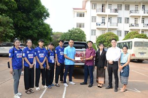 ມູນນິທິເຕົາລາວ-ຈີນອຸປະຖຳທີມນັກກິລາປັນຈັກສີລັດ ມຊ