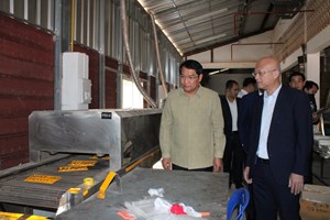 ປ່ຽນປ້າຍທະບຽນຈາກກຳແພງນະຄອນວຽງຈັນ ມາເປັນນະຄອນຫຼວງວຽງຈັນ