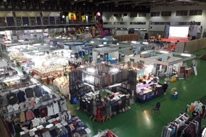 ງານມະຫະກໍາສີມືຫັດຖະກໍາລາວ ເປັນບຸນປາງໃຫຍ່ຂອງຊາວຊ່າງຫັດຖະກຳລາວ