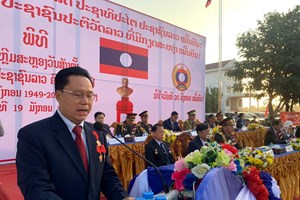 ບໍລິຄໍາໄຊ ໂຮມຊຸມນຸມສະເຫຼີມສະຫຼອງວັນສ້າງຕັ້ງກອງທັບປະຊາຊົນລາວ ຄົບຮອບ 75