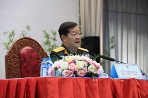 ຫວນຄືນມູນເຊື້ອແຫ່ງການກໍາເນີດເຕີບໃຫຍ່ຂະຫຍາຍຕົວກອງທັບປະຊາຊົນລາວຄົບຮອບ75 ປີ