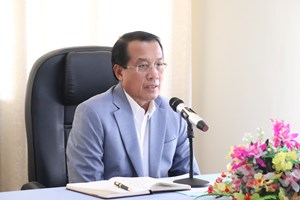 ເຈົ້າແຂວງຄຳມ່ວນ ເຄື່ອນໄຫວເຮັດວຽກຢູ່ດ່ານສາກົນຂົວມິດຕະພາບ 3