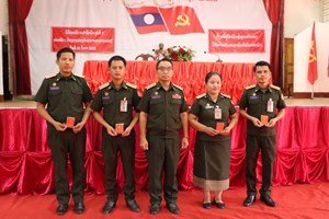 ຫ້ອງການກອງບັນຊາການທະຫານແຂວງບໍ່ແກ້ວ ມອບບັດ ສະມາຊິກພັກຊຸດທີ II ໜ່ວຍພັກ I