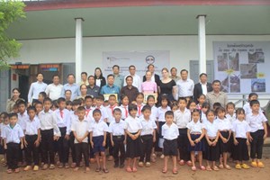 ສະມາຄົມມິດຕະພາບ ລາວ-ເຢຍລະມັນ ມອບ-ຮັບ ການປັບປຸງອາຄານໂຮງຮຽນມູນປະຖົມນາຄຳ