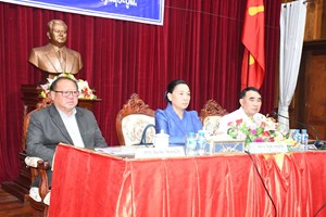 8 ແຂວງພາກເໜືອ ແລກປ່ຽນບົດຮຽນອຸດສາຫະກໍາ ແລະ ການຄ້າ